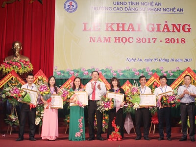 Trường Cao đẳng Sư phạm Nghệ An khai giảng năm học mới