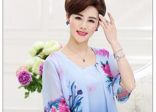 Những mẫu sơ mi tay lỡ đẹp 'hút mắt'