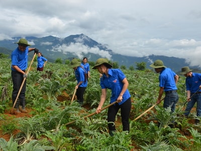 Quan tâm đặc biệt đến thanh niên dân tộc thiểu số, tôn giáo, công nhân và thanh niên yếu thế