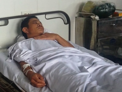 Một tài xế bị đánh gãy xương hàm tại quán karaoke