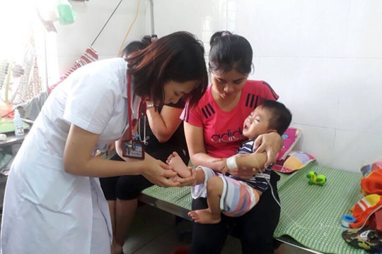 Cảnh báo dịch chân tay miệng ở Nghệ An