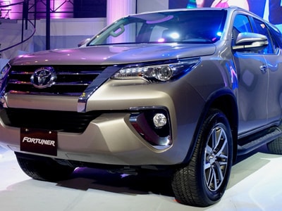 Chi tiết Toyota Fortuner 2018 mới cập nhật