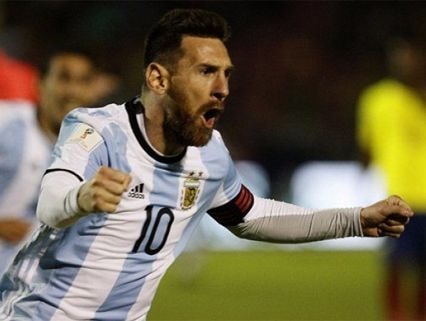 Messi phá sâu kỷ lục ghi bàn cho Argentina, gần gấp đôi Maradona