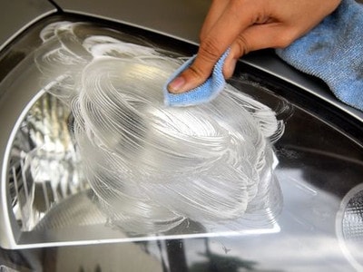 Mẹo hay giúp làm sạch đèn pha ôtô