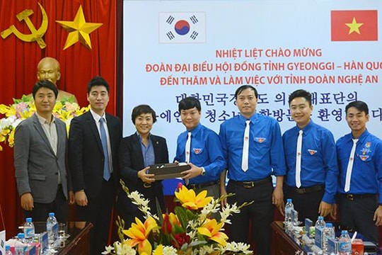 Đoàn công tác Hàn Quốc ấn tượng trước tổ chức Đoàn thanh niên