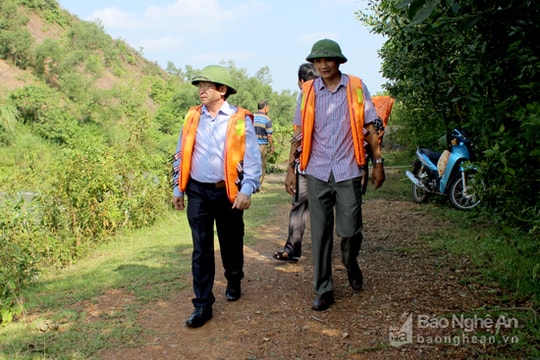 Phó Chủ tịch UBND tỉnh: 'Cần tính toán kỹ thời điểm xả nước hồ Vệ Vừng'