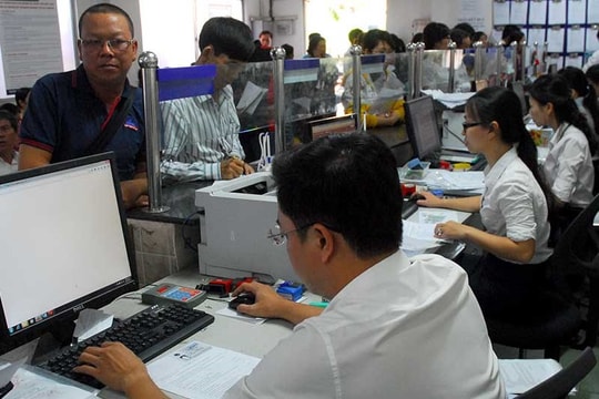 Dân không muốn è cổ nuôi bộ máy cồng kềnh