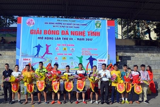 Khai mạc giải bóng đá Hội đồng hương xứ Nghệ tại Hải Phòng 2017
