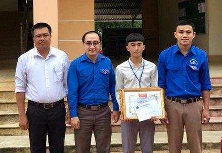 TX. Thái Hòa tuyên dương nam sinh dũng cảm cứu người