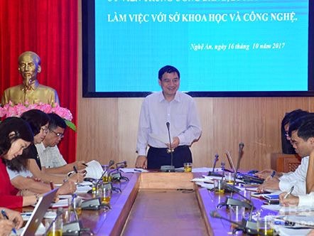 Bí thư Tỉnh ủy: Quan tâm phát triển nhân lực khoa học và công nghệ