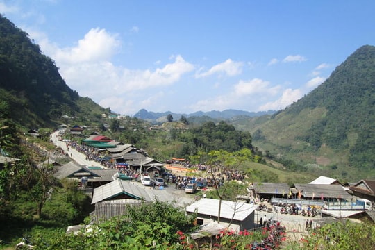 Trang bị nghiệp vụ quản lý biên giới quốc gia cho cán bộ vùng biên