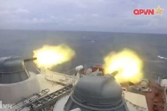 Hỏa lực phòng không của tàu chiến Việt Nam