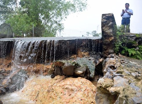 Nhiều cầu tràn ở Yên Thành bị xói lở nặng do mưa lũ