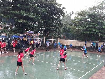 Sôi nổi giải bóng chuyền của phụ nữ vùng cao