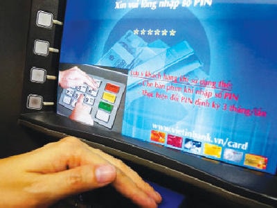 Chiêu lừa đảo mới của tội phạm thẻ ngân hàng