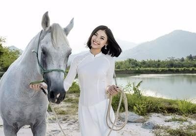 5 hoa hậu, người đẹp Nghệ An tài năng, duyên dáng