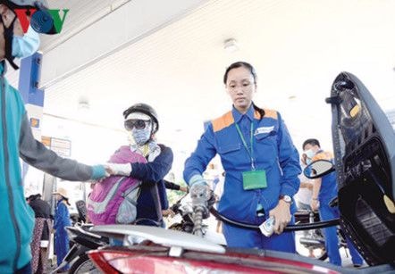 Giá xăng hôm nay liệu có giảm?