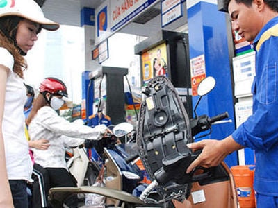 Giá xăng giảm 124 đồng/lít từ chiều 20/10