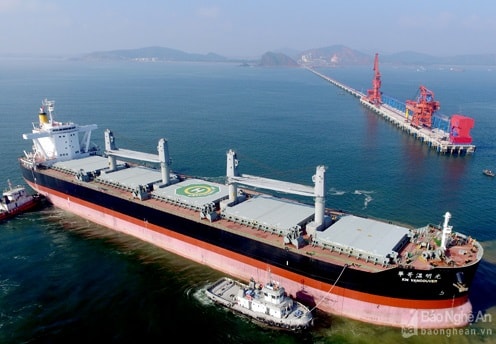 Đưa vào khai thác cầu cảng Vissai ở Nghệ An phục vụ tàu 70.000 tấn