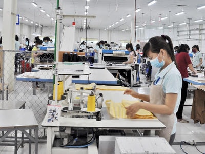 Phát triển đảng trong doanh nghiệp ngoài nhà nước: Thiếu chỉ đạo quyết liệt từ cấp ủy cơ sở