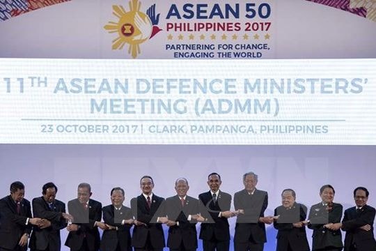 Đại tướng Ngô Xuân Lịch đánh giá cao cuộc gặp không chính thức ADMM+1