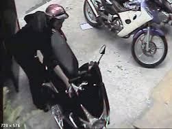 Nữ công nhân 'chôm' xe máy của đồng nghiệp