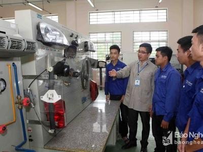 47 giáo viên dạy nghề Nghệ An đua tài tại 12 ngành 'hot'
