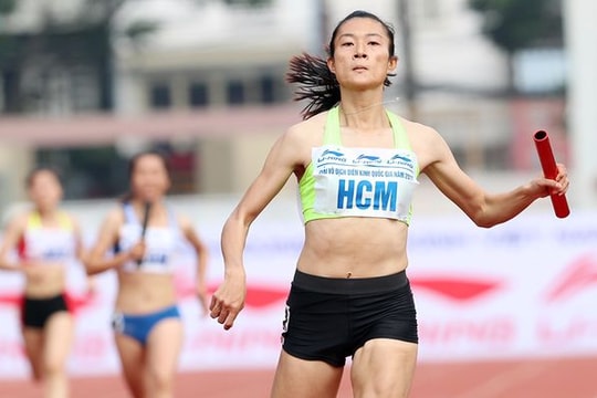 'Nữ hoàng điền kinh' Lê Tú Chinh và đồng đội phá kỷ lục quốc gia