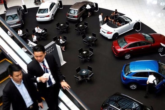 Singapore ngừng tăng thêm xe hơi từ 2018