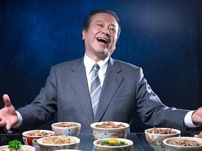 Thành tỷ phú đô la nhờ những suất cơm thịt bò giá chỉ 70 nghìn đồng