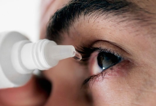Mẹo trị đau mắt đỏ tại nhà hiệu quả nhất