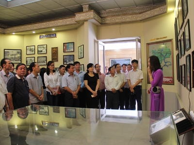 Sinh hoạt chuyên đề kỷ niệm 70 năm ra đời tác phẩm 'Sửa đổi lối làm việc'