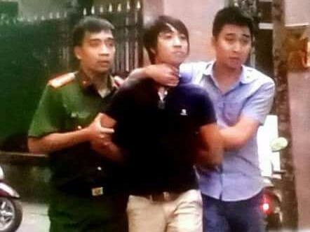 Bắt nhóm thanh niên mang hung khí cướp táo tợn trên phố