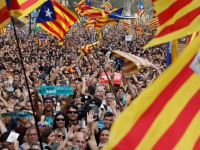 Nóng: Catalan chính thức tuyên bố độc lập