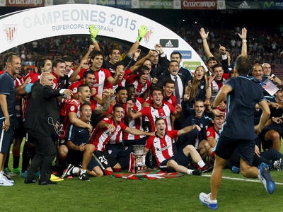 Athletic Bilbao - Barcelona: Ngày về bất trắc của HLV Valverde