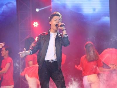 Ca khúc trong phim điện ảnh của hotboy Nghệ An lọt 'top hit' trên mạng