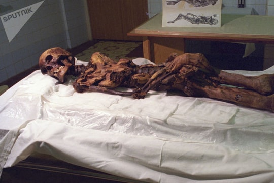 Bộ trưởng Kyrgyzstan bị mất chức vì chôn xác ướp của bảo tàng
