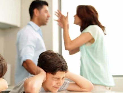 'Điều quan trọng nhất mà người cha có thể làm cho các con mình là yêu mẹ của chúng'