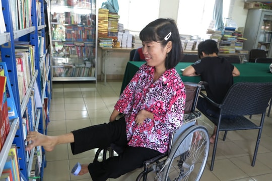 Người phụ nữ Việt được BBC vinh danh: 15 tuổi mới đi học mẫu giáo