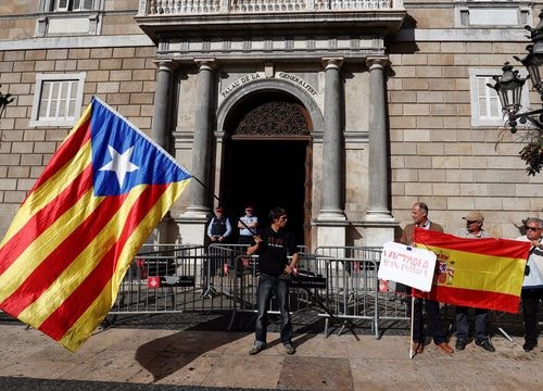 Lãnh đạo Catalonia chạy sang Bỉ?