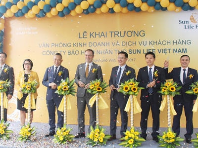Sun Life Việt Nam khai trương Văn phòng Kinh doanh và Dịch vụ Khách hàng tại Nghệ An