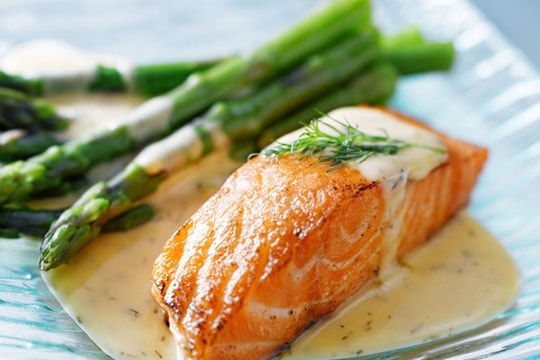 Thai phụ nên ăn gì để con giảm rủi ro hen suyễn?