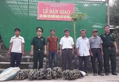 Hỗ trợ 137 triệu đồng cho hơn 60 hộ nghèo vùng cao