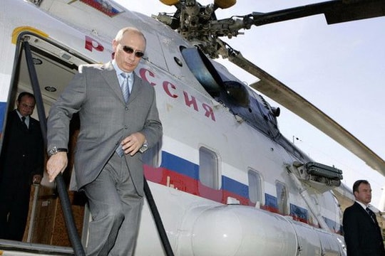 Chiêm ngưỡng dàn phương tiện hùng hậu phục vụ Tổng thống Putin