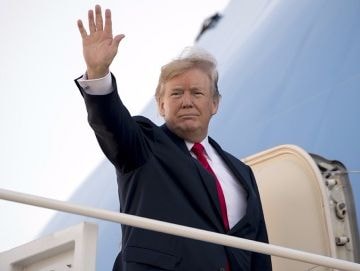 Ông Trump ở lại dự thượng đỉnh Đông Á và nói về vấn đề Triều Tiên