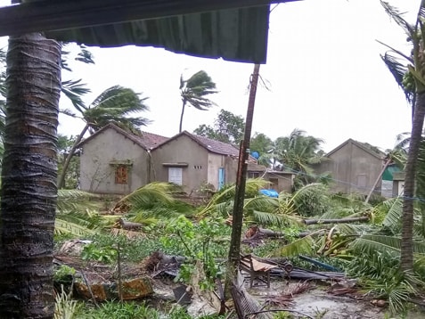 Damrey là bão lịch sử vào Nha Trang, 20 người chết