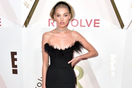 'Thiên thần' Victoria's Secret đẹp nhất tuần với đầm khoe ngực