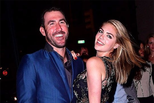 'Bom sex' Kate Upton lên xe hoa với cầu thủ bóng chày