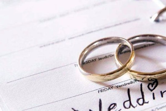 Bố vợ 'tặng' con rể 3 năm tù treo sau đám cưới