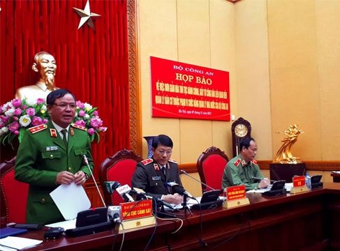 Bộ Công an: Ít nhất đến năm 2020 mới bỏ sổ hộ khẩu giấy